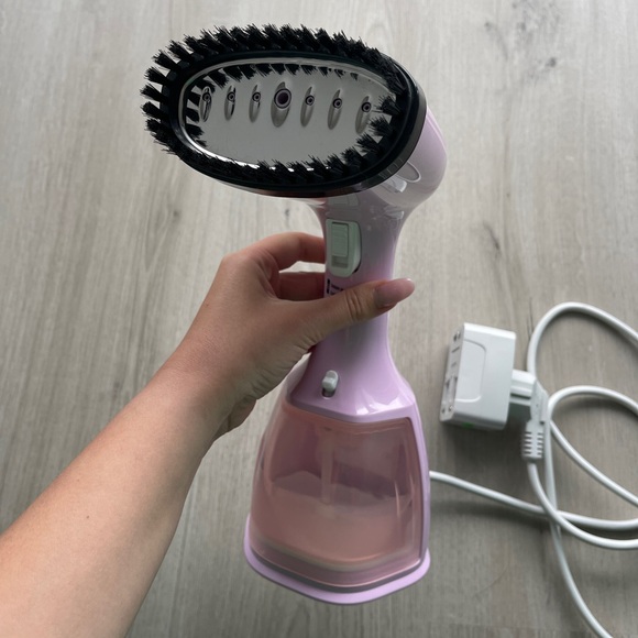 Steamer for clothes - Picture 3 of 5